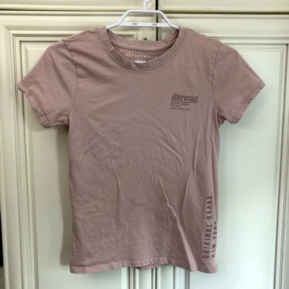 Aeropostale women’s t-shirt